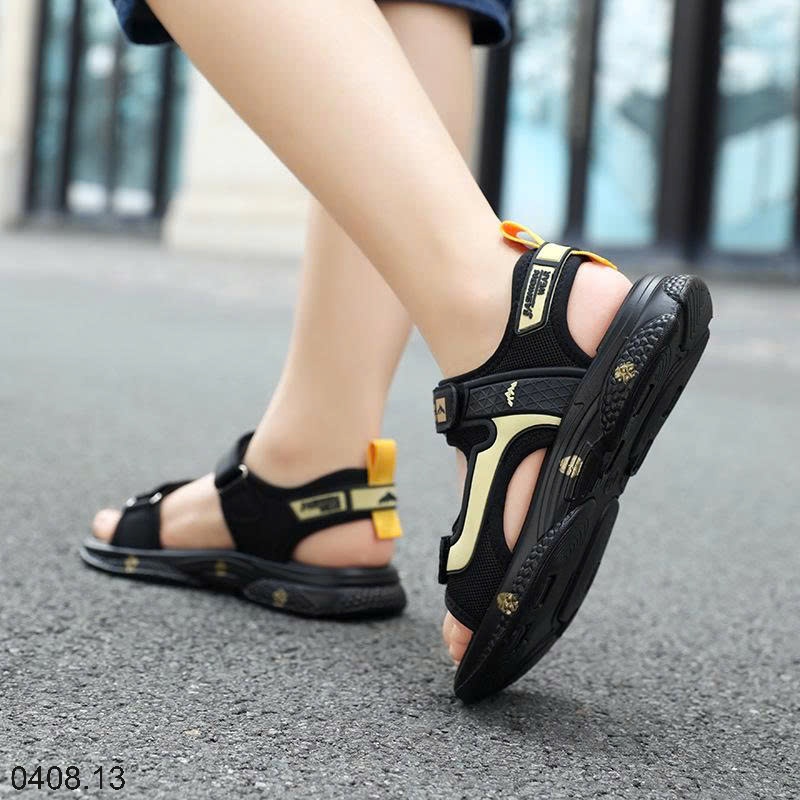 25HA0408.13 - SANDAL BÉ TRAI ĐẾ MỀN CHỐNG TRƠN TRƯỢT