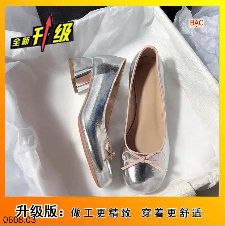 25HA0608.03 - GIÀY GÓT VUÔNG MŨI TRÒN ĐÍNH NƠ
