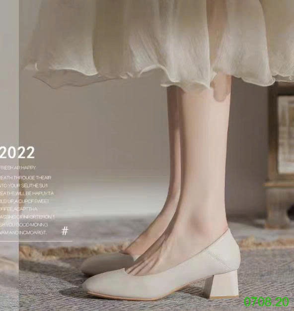 25HA0708.20 - GIÀY GÓT VUÔNG ĐẾ THẤP