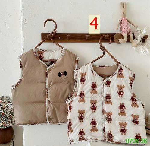 25HA0708.06 - ÁO GILE 2 MẶT CHO BÉ