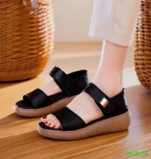 25HA0808.05 - SANDAL ĐẾ DÀY CHO NỮ