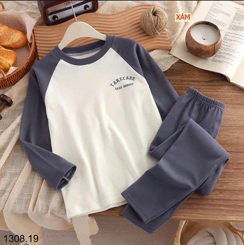25HA1308.19 - BỘ NỈ NHUNG TUYẾT CHO BÉ SIZE ĐẠI