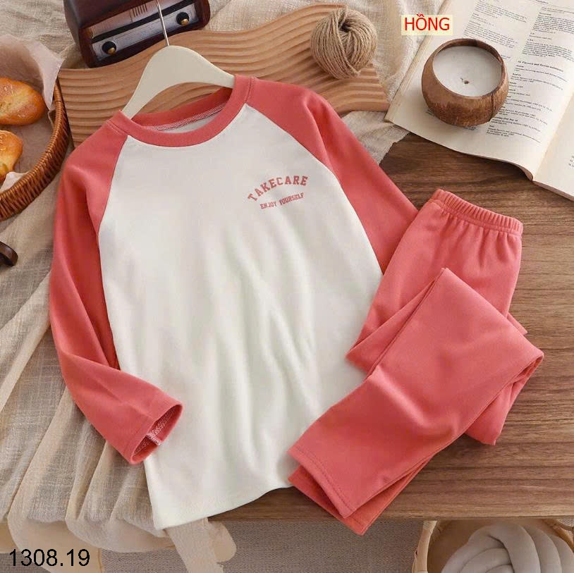 25HA1308.19 - BỘ NỈ NHUNG TUYẾT CHO BÉ SIZE ĐẠI