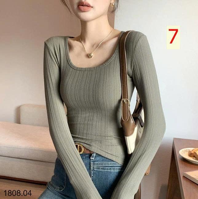 25HA1808.04 - ÁO THUN CỔ CHỮ U NỮ