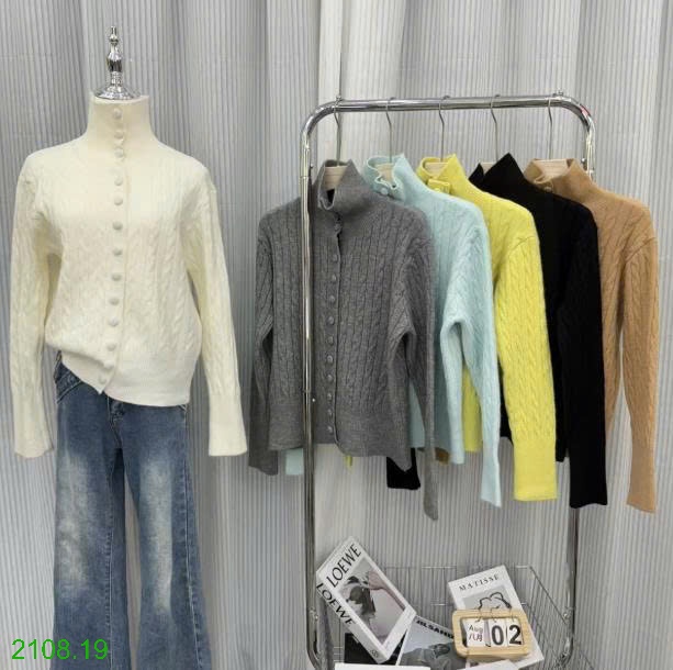 25HA2108.19 - ÁO CARDIGAN LEN VẶN THỪNG CỔ CAO
