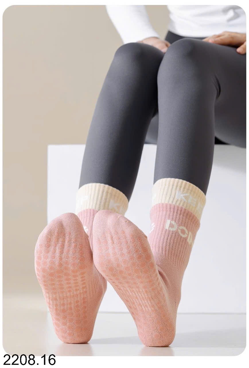 25HA2208.16 - SET 5 ĐÔI TẤT CHỐNG TRƠN TRƯỢT CHO NỮ