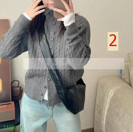 25HA2108.19 - ÁO CARDIGAN LEN VẶN THỪNG CỔ CAO
