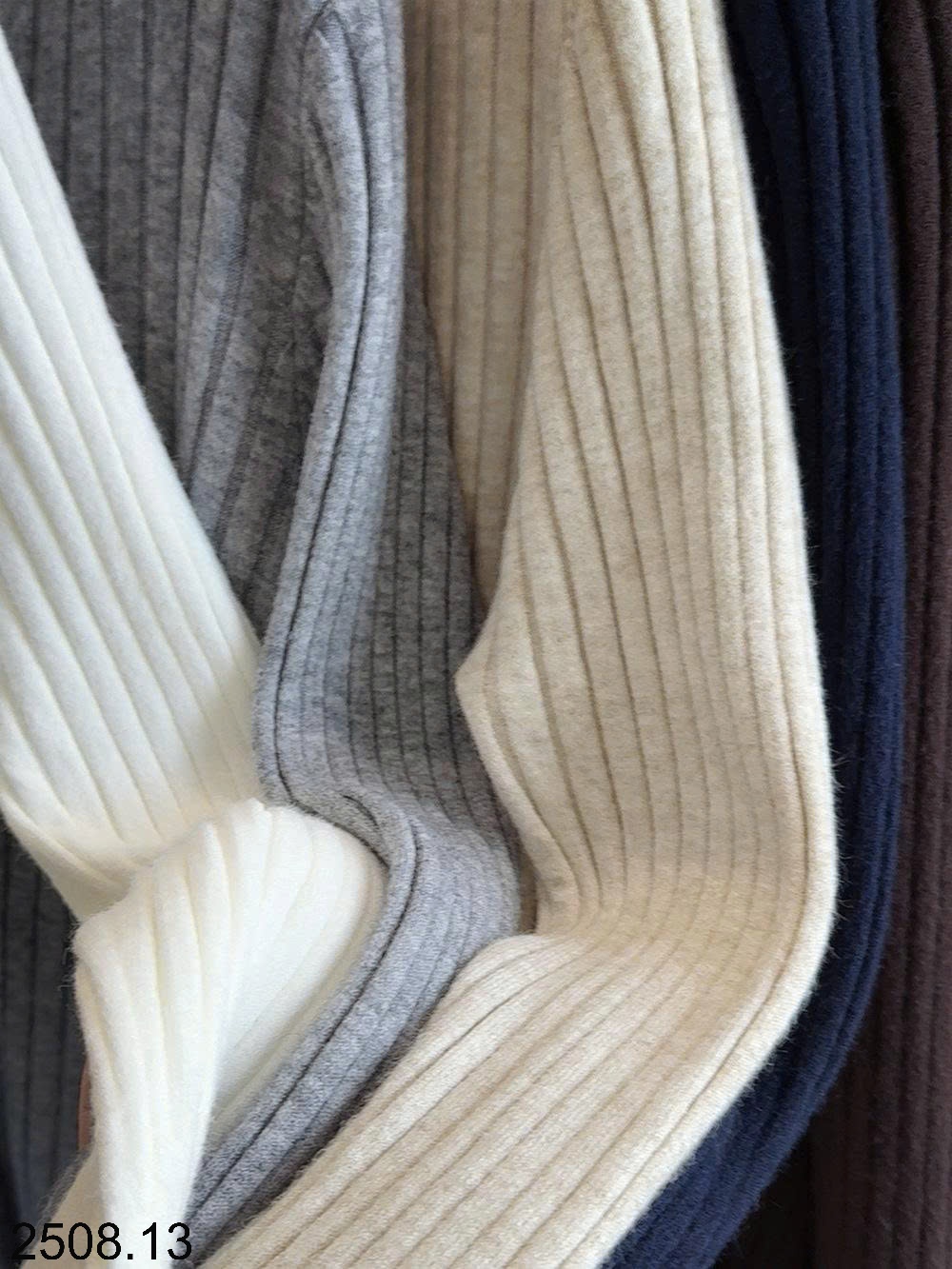 25HA2508.13 - ÁO CARDIGAN DỆT KIM GÂN CỔ V NHÀ ANNA