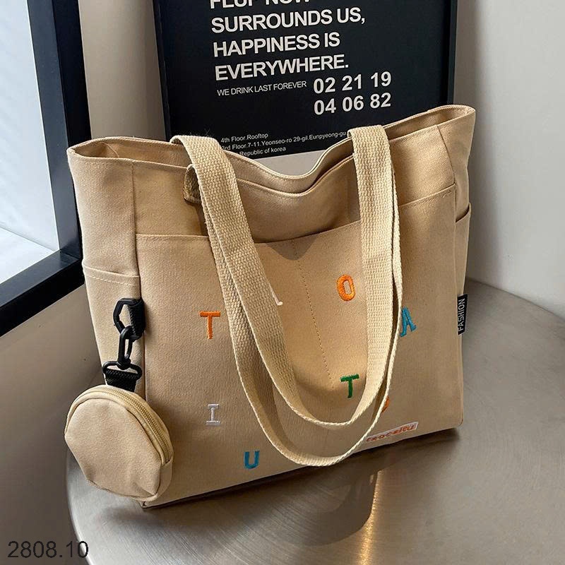 25HA2808.10 - TÚI TOTE THÊU CHỮ