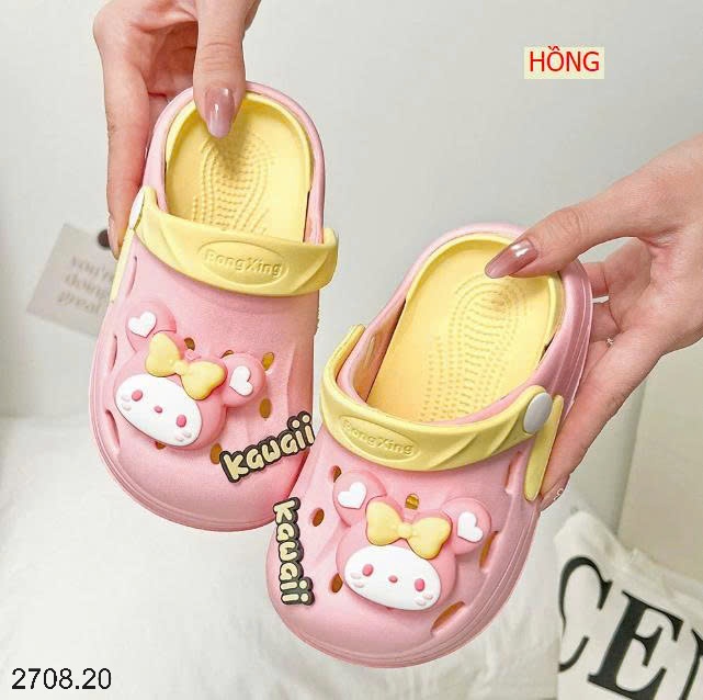 25HA2708.20 - SỤC NHỰA HOẠT HÌNH CHO BÉ