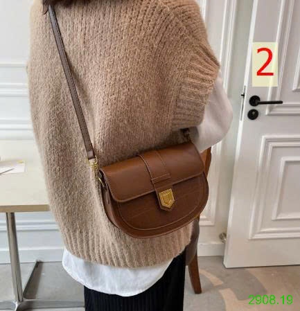 25HA2908.19 - TÚI XÁCH YÊN NGỰA PHONG CÁCH RETRO