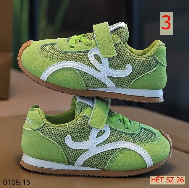 25HA0109.15 - GIÀY THỂ THAO TRẺ EM