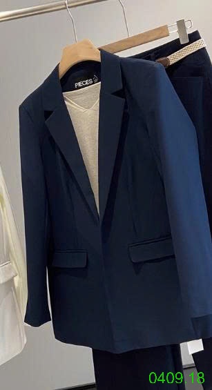 25HA0409.18 - ÁO BLAZER NHÀ INBLUE