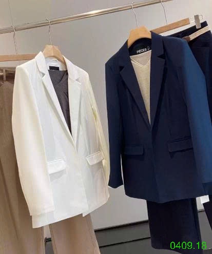 25HA0409.18 - ÁO BLAZER NHÀ INBLUE