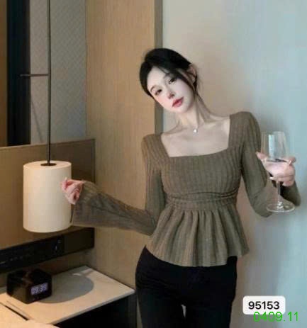 25HA0409.11 - ÁO THUN XÒE ĐIỆU ĐÀ CỔ U