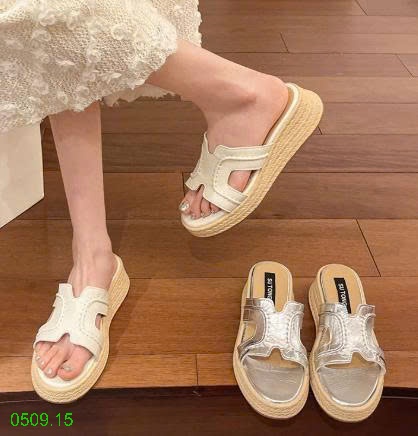 25HA0509.15 - DÉP ĐẾ XUỒNG THỜI TRANG