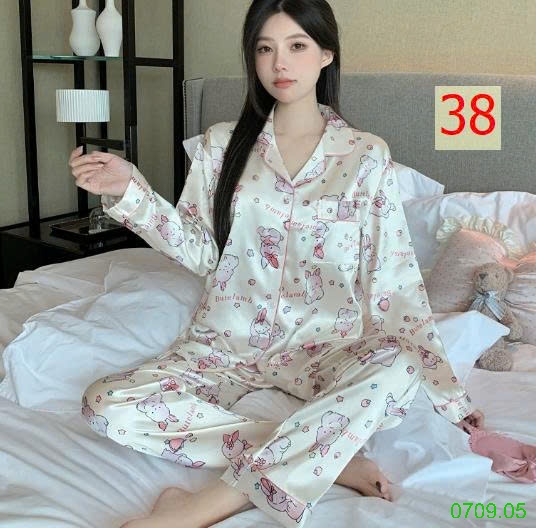 25HA0709.05 - BỘ LỤA PIZAMA DÀI TAY NỮ