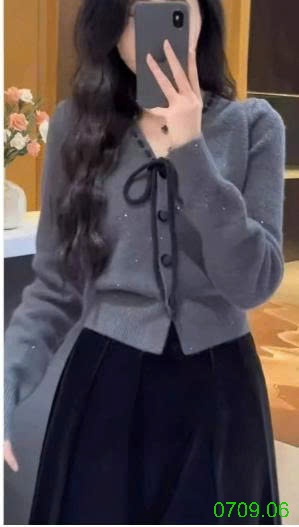 25HA0709.06 - ÁO CARDIGAN DỆT KIM KIỂU NƠ NHỎ KANING