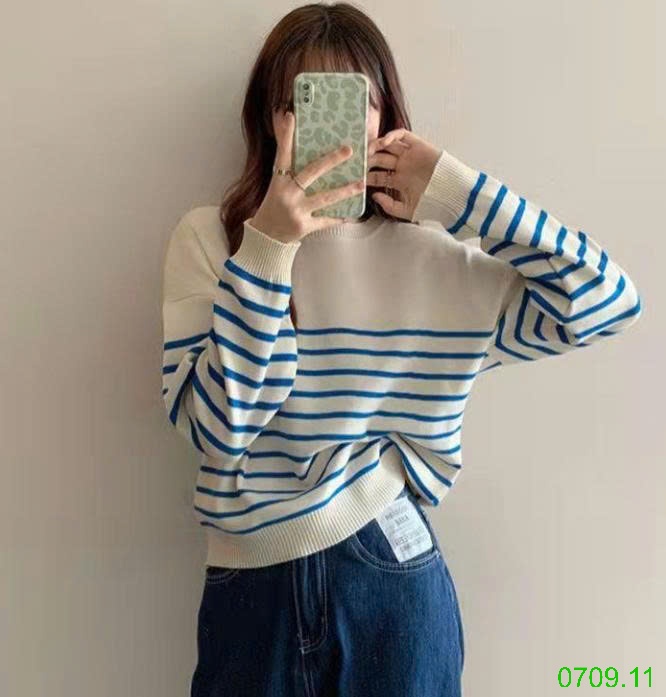 25HA0709.11 - ÁO LEN KẺ NỮ