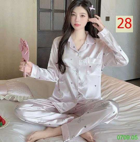 25HA0709.05 - BỘ LỤA PIZAMA DÀI TAY NỮ