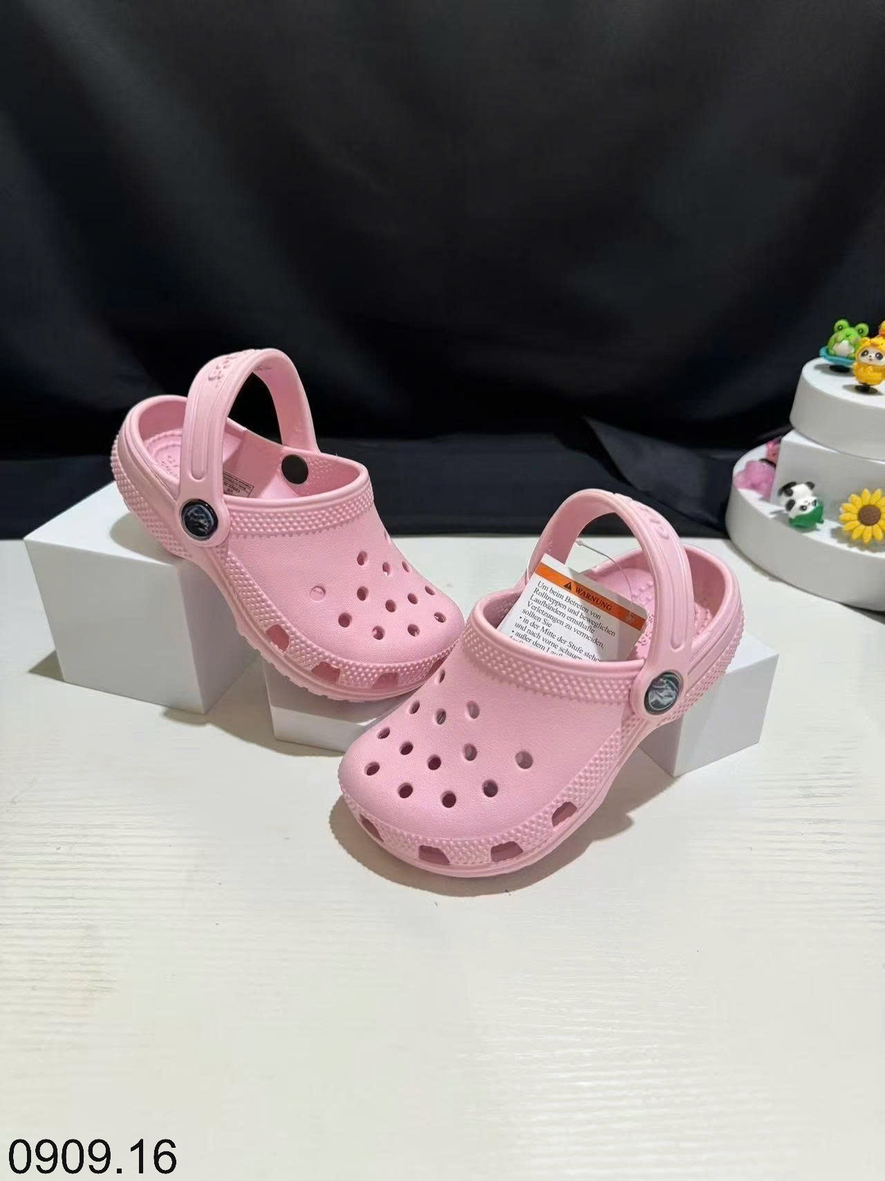 25HA0909.16 - SỤC CROCS CHO BÉ