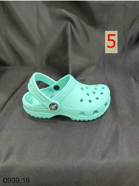 25HA0909.16 - SỤC CROCS CHO BÉ