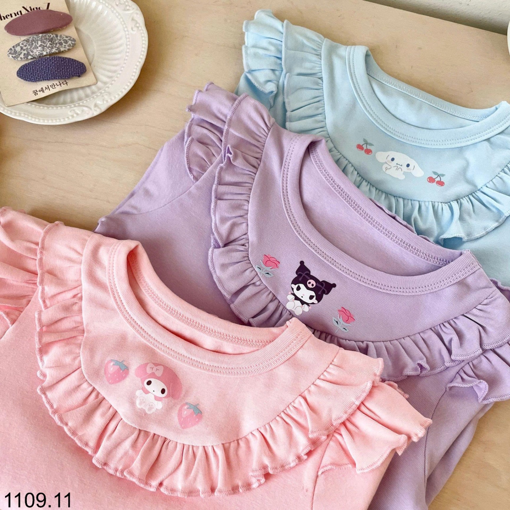 25HA1109.11 - ÁO THU ĐÔNG CỔ THUYỀN VIỀN BÈO MOMO MOKOO