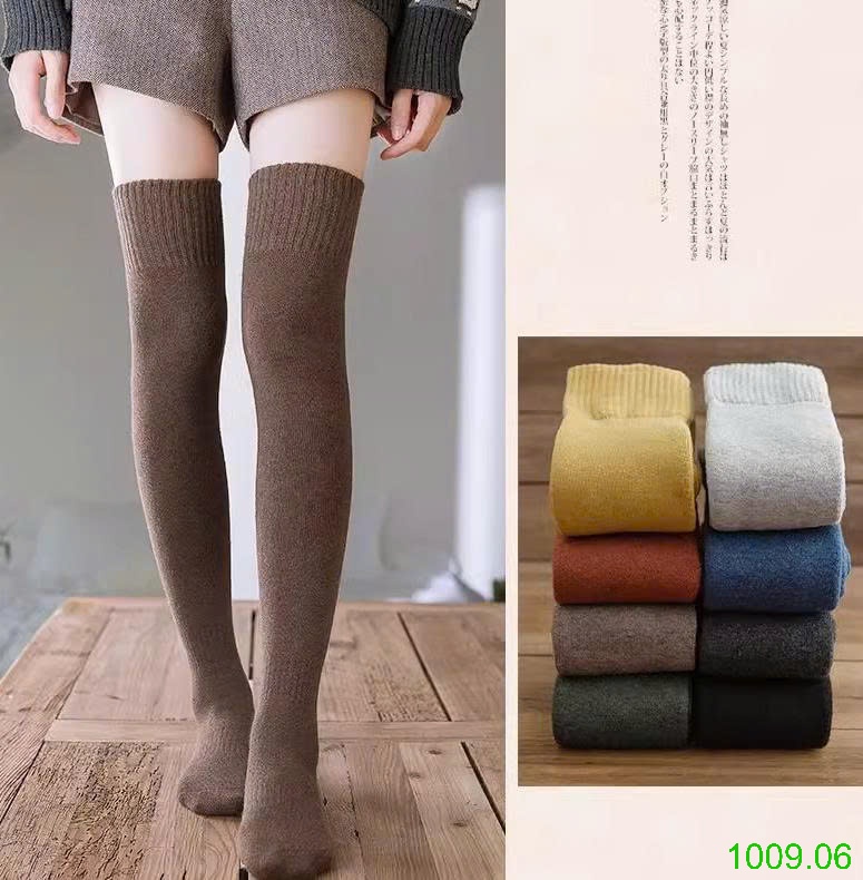 25HA1009.06 - SET 3 ĐÔI TẤT DÀI CHO NỮ