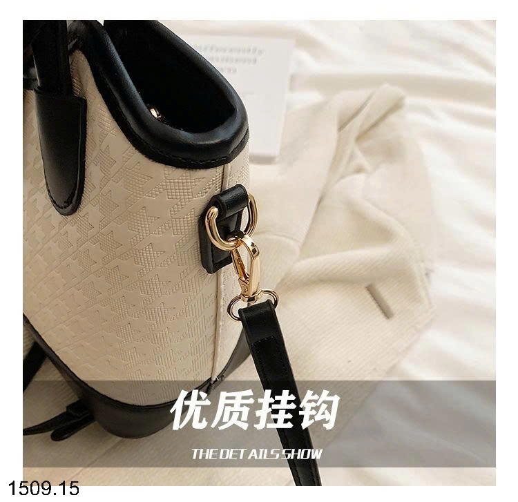 25HA1509.15 - TÚI XÁCH XÔ CẦM TAY THỜI TRANG