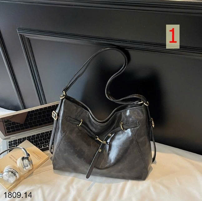 25HA1809.14 - TÚI TOTE DA CỔ ĐIỂN