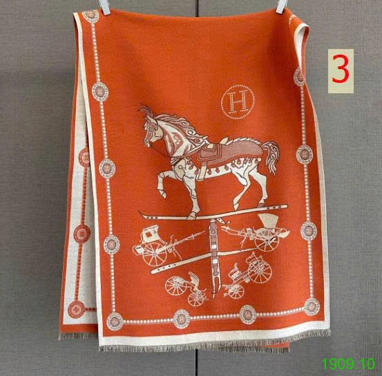 25HA1909.10 - KHĂN QUÀNG CỔ HÌNH NGỰA