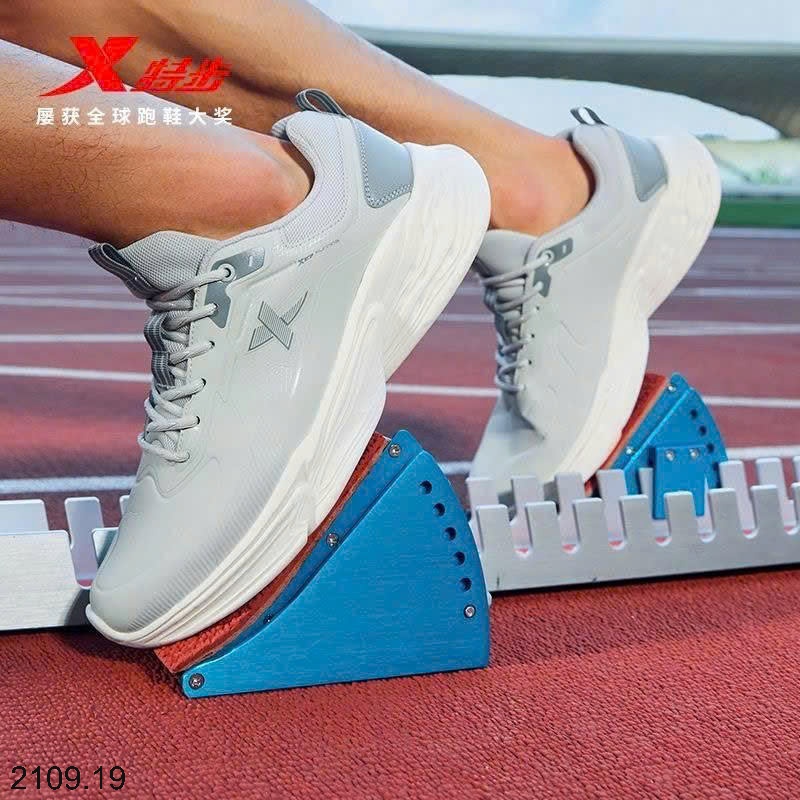 25HA2109.19 - GIÀY THỂ THAO NAM XTEP