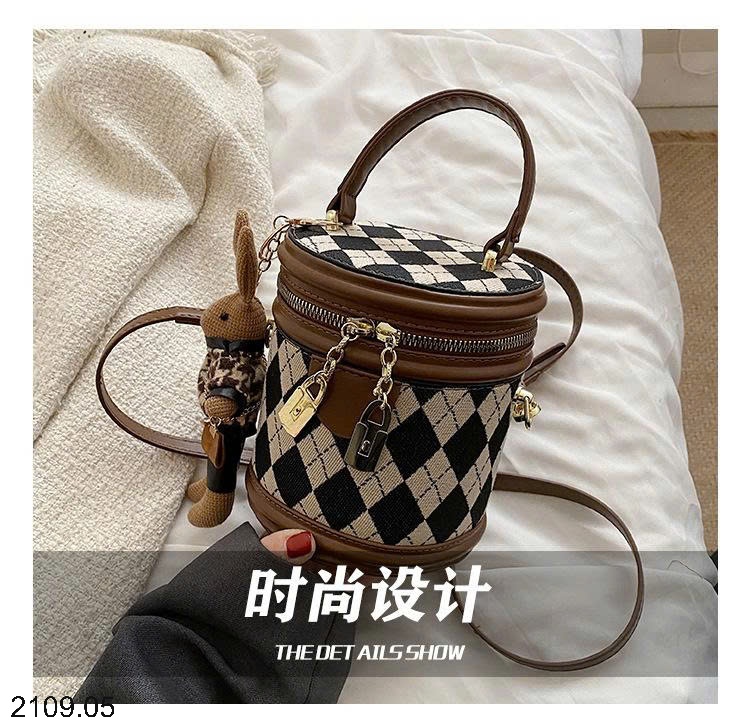 25HA2109.05 - TÚI TRỐNG THỎ XINH