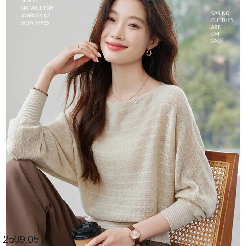25HA2509.05 - ÁO LEN DỆT KIM TAY CÁNH DƠI