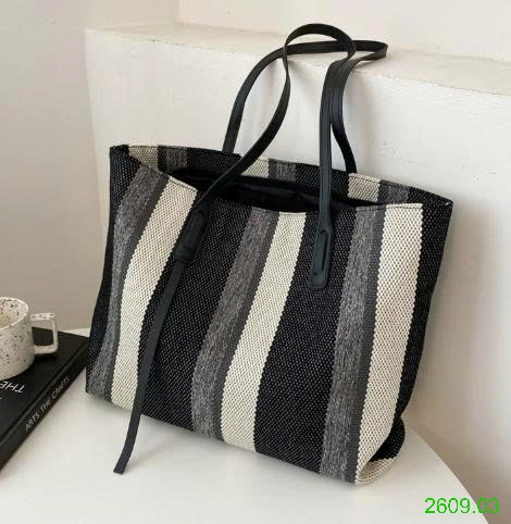 25HA2609.03 - TÚI TOTE KẺ