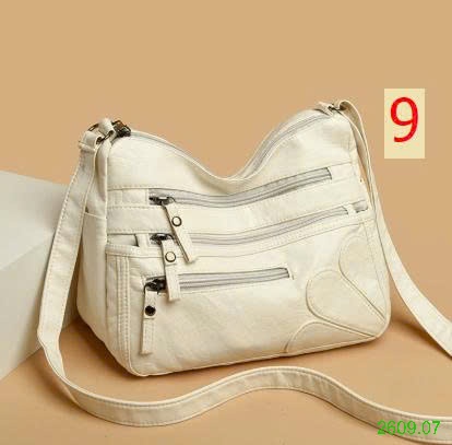 25HA2609.07 - TÚI XÁCH DA MỀM TRUNG NIÊN