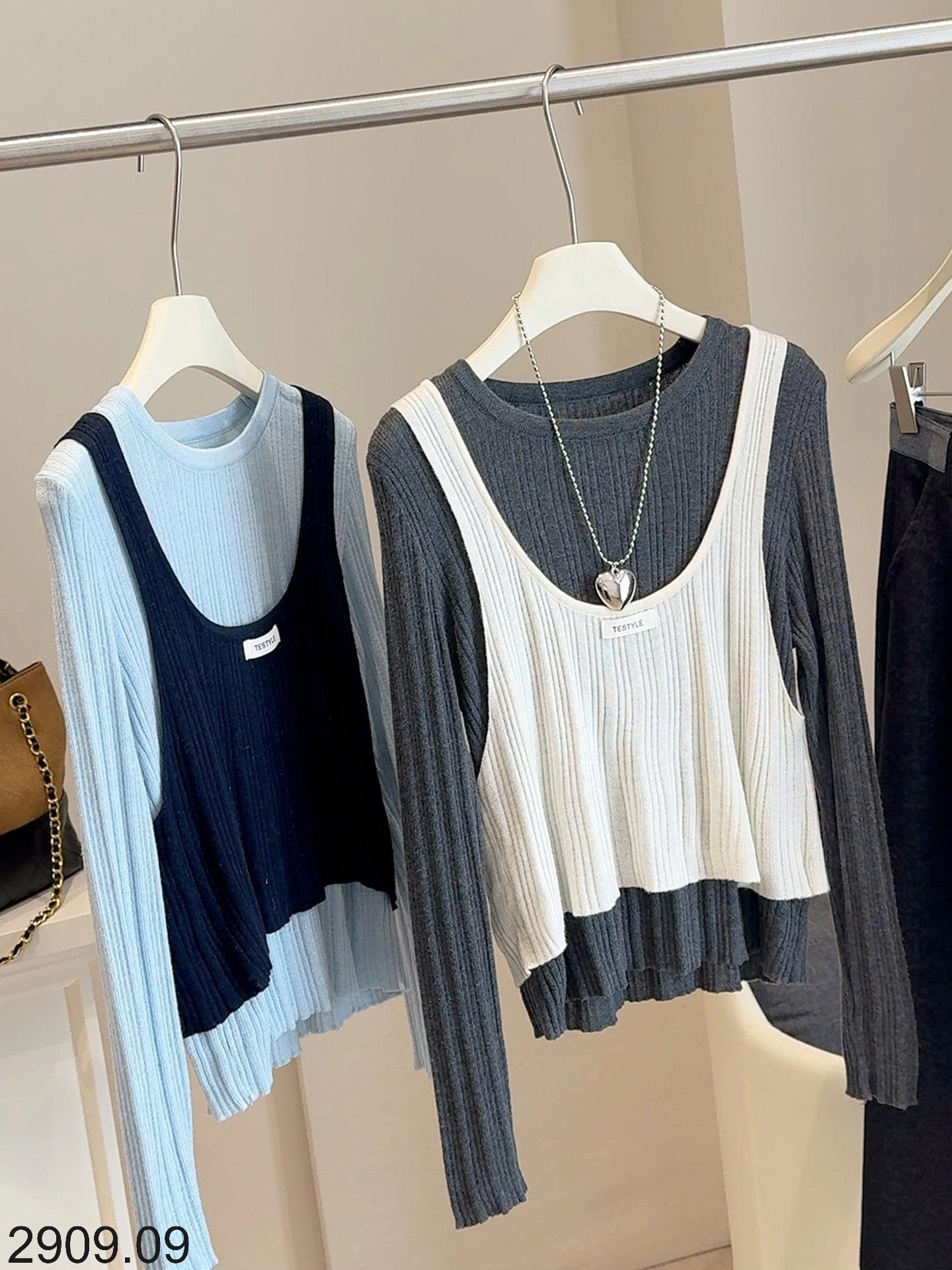 25HA2909.09 - SET ÁO LEN 2 CHI TIẾT NHÀ ANNA