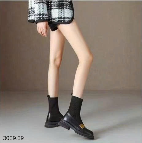 25HA3009.09 - BỐT NỮ CỔ LEN