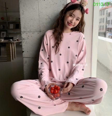 25HA0110.17 - BỘ NGỦ HOA CHẤM BI NỮ