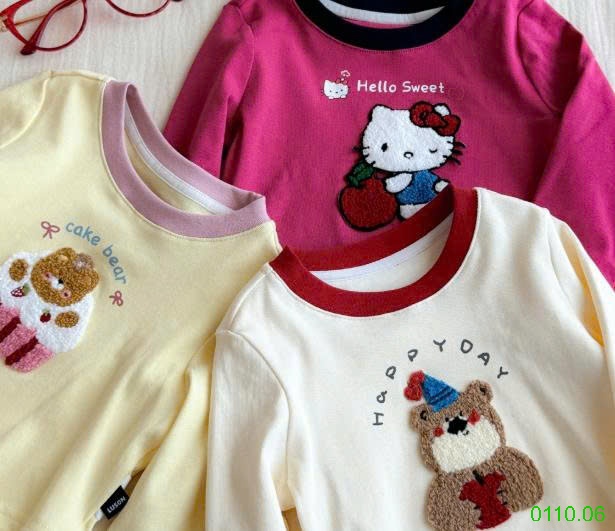 25HA0110.06 - ÁO DÀI TAY KITTY THÊU NỔI
