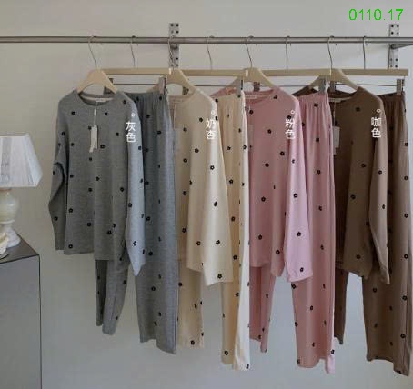 25HA0110.17 - BỘ NGỦ HOA CHẤM BI NỮ