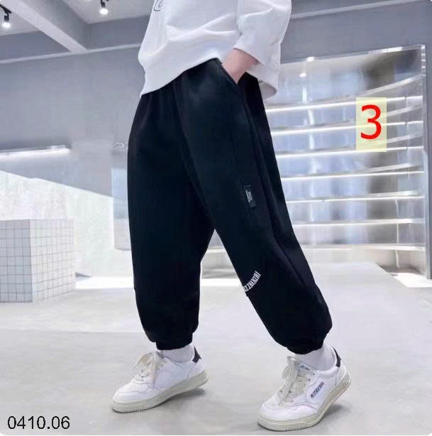 25HA0410.06 - QUẦN NỈ BÉ TRAI