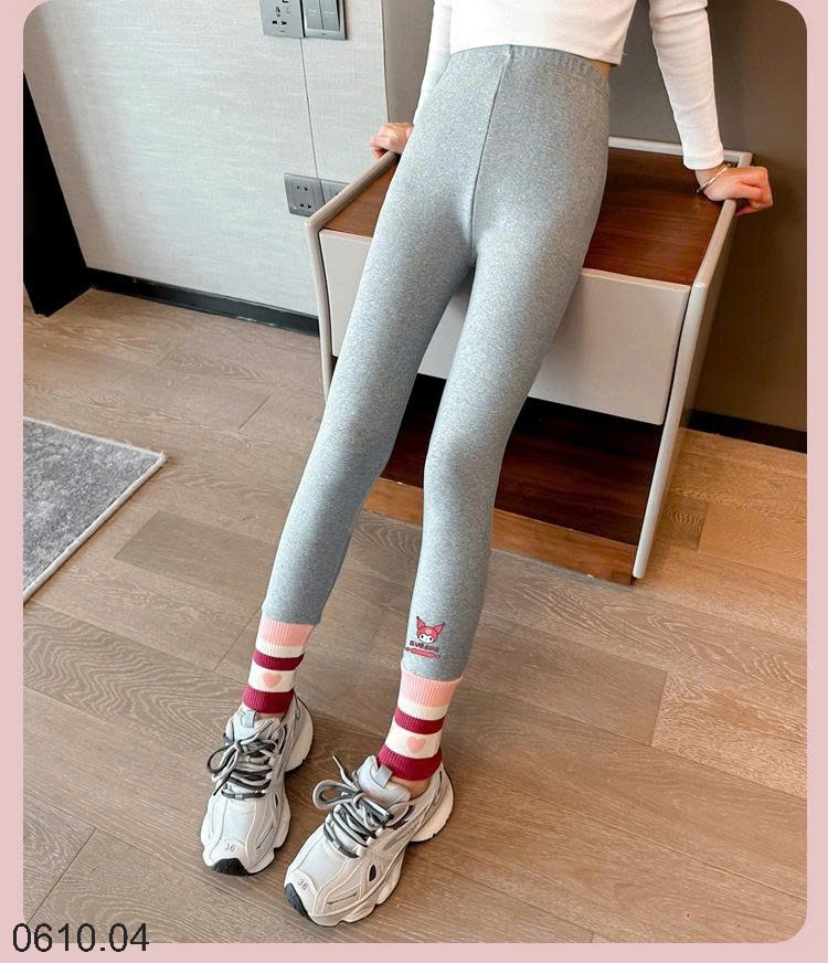 25HA0610.04 - SET 2 QUẦN LEGGING KUROMI BÉ GÁI