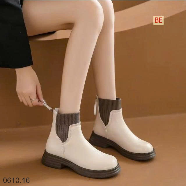 25HA0610.16 - GIÀY BỐT MARTIN CỔ LEN DÁNG NGẮN