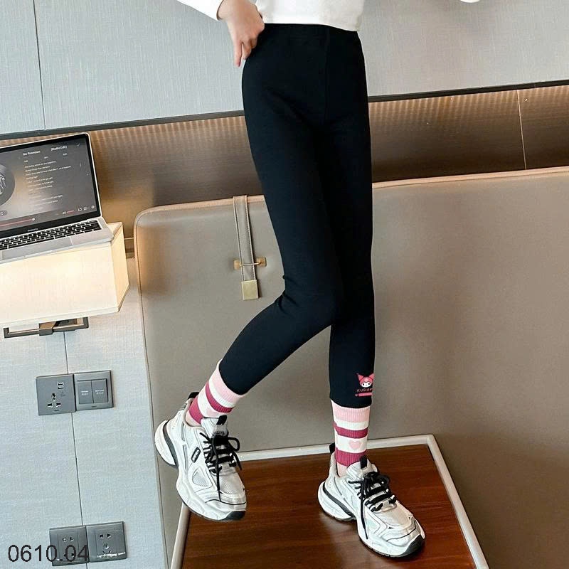25HA0610.04 - SET 2 QUẦN LEGGING KUROMI BÉ GÁI