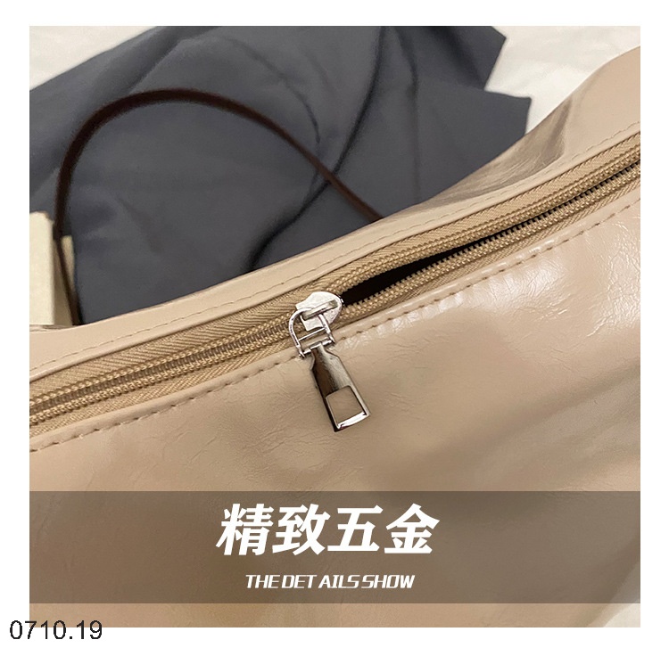 25HA0710.19 - TÚI ĐEO VAI CHO NỮ