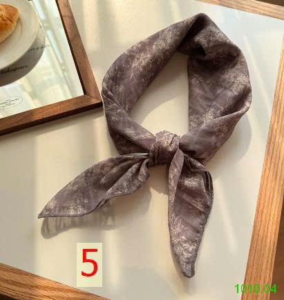 25HA1010.04 - SET 2KHĂN TƠ LỤA HỌA TIẾT