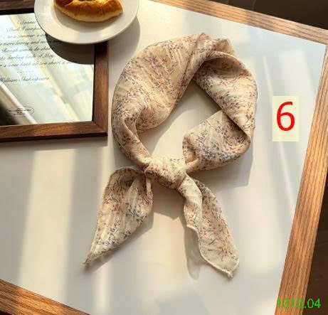 25HA1010.04 - SET 2KHĂN TƠ LỤA HỌA TIẾT