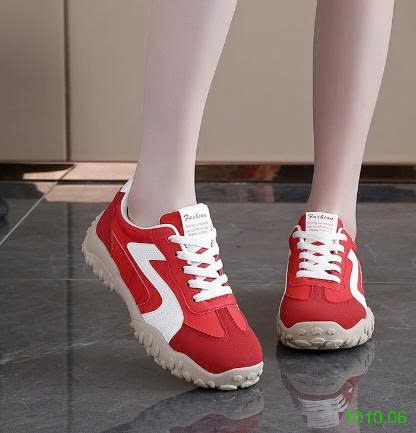 25HA1010.06 - GIÀY THỂ THAO ĐẾ CHỐNG TRƠN TRƯỢT