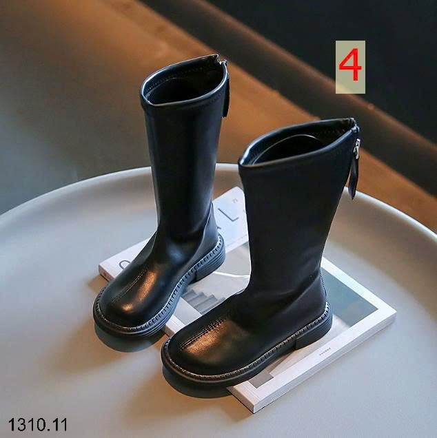 25HA1310.11 - BỐT CAO CỔ BÉ GÁI